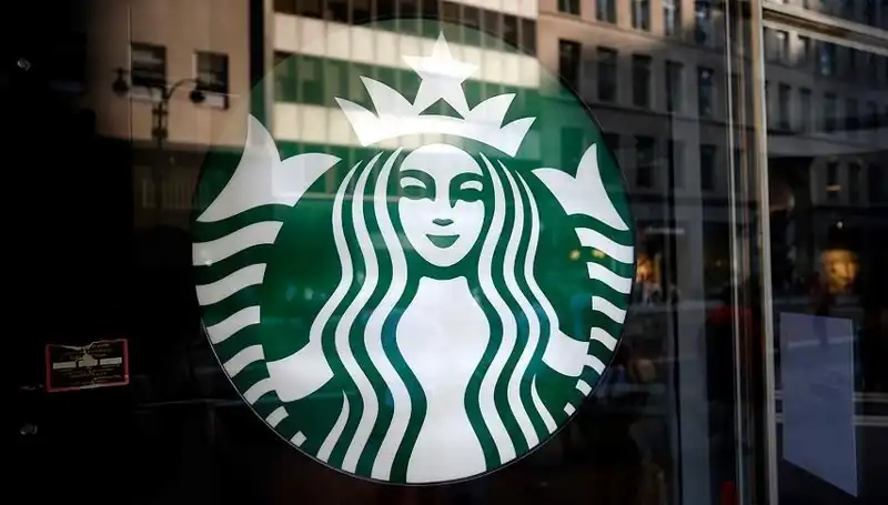 Starbucks’ın Küresel Satışlarında Düşüş: Kafe Zinciri Ne Yapacak?
