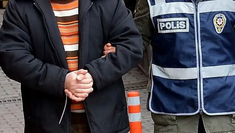 25 Yıl Hapis Ceza Alan Zanlı, Lüks Villada Yakalandı
