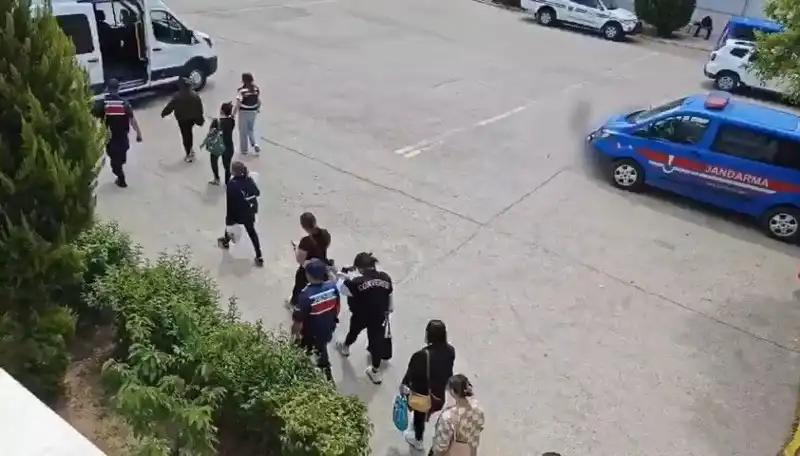 Tayland'da Çalışma İzni Vaadiyle Fuhuş Cadısı: Bildiğinizden Daha Fazla