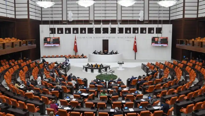 Zeytinlik Teklifi Üzerine 8 Yeni Madde Kabul Edildi: Tarım Sektörünü Neler Bekliyor?