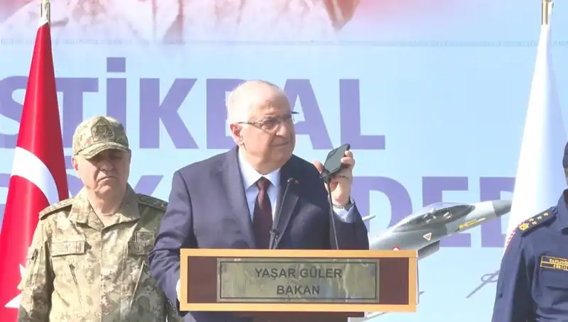 Cumhurbaşkanı Erdoğan, Mehmetçiğin Bayramını Coşkuyla Kutladı: Anlam Dolu Mesajlar
