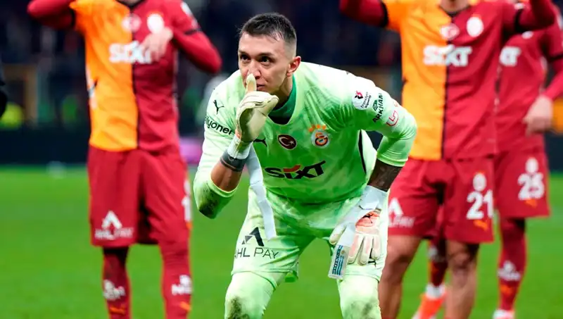 Muslera'nın Yerini Alacak İsim Kim Olacak? Transfer Gelişmeleri!