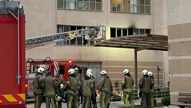 Maltepe'de Huzurevi Yangını: Can Kaybı ve Yaralılar Var