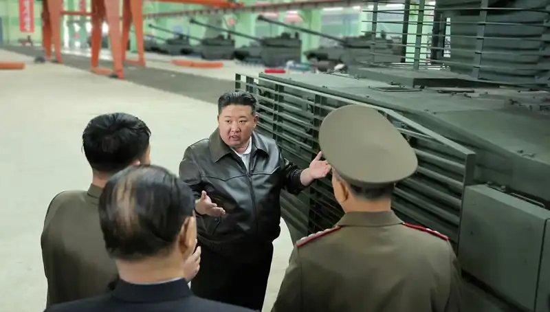 Kuzey Kore Lideri Kim Jong-un'dan Modern Savaş Çağrısı: "Daha Fazla Üretim Şart!"