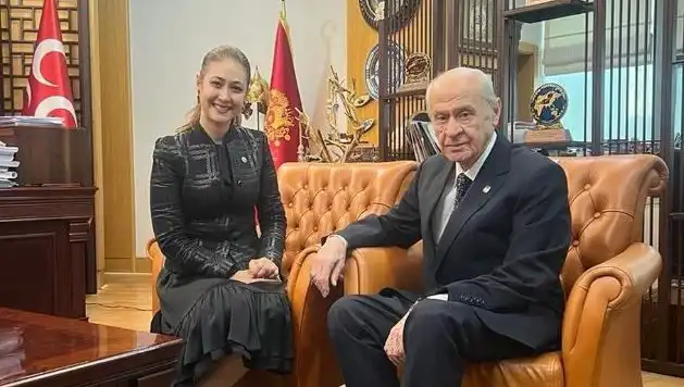 MHP'li Zuhal Karakoç Dora: Kahramanmaraş'ın Parlayan Yıldızı Kimdir?