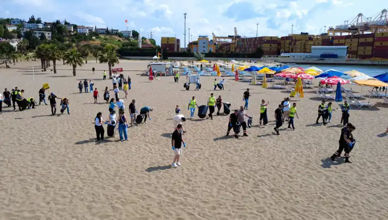 Plajlarda Dev Temizlik Hareketi: Doğaya Sahip Çıkıldı!