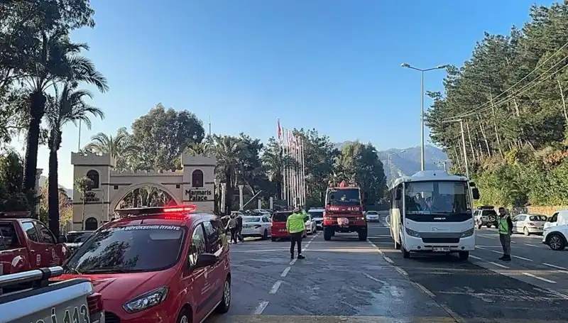 Muğla'daki Beş Yıldızlı Otelde Korkutan Yangın: Misafirler Panik İçinde