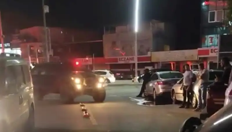 Bir Aile Drama: Kardeşini öldüren genç, annesini bıçakla yaraladı!