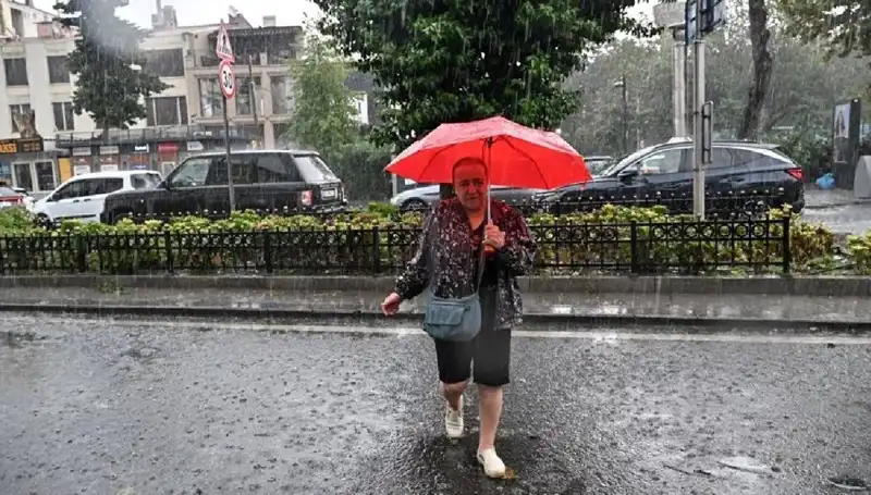 Beklenen Sarı Kodlu Yağış Uyarısı: Ne Yapmalıyız?