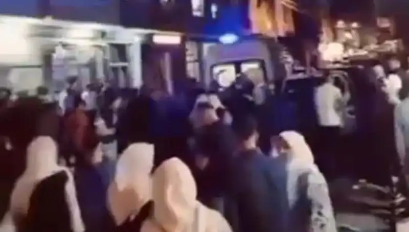 14 Yaşındaki Kader Balkondan Düşerek Hayatıyla İlgili Korkutan Gelişmeler