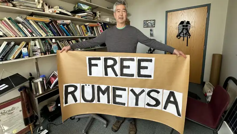 Rümeysa Öztürk İçin ABD'li Profesörden Cesur Açlık Grevi