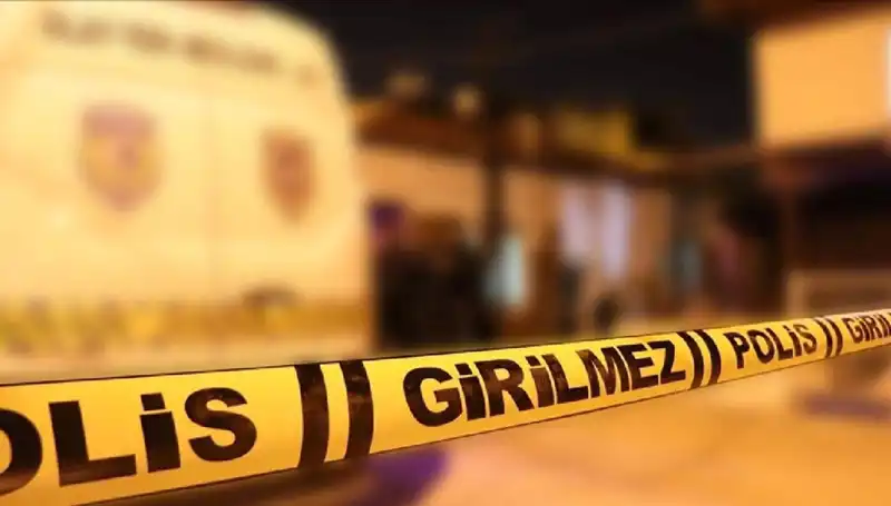 Denizli'de Tüyler Ürperten Olay: Polis Memuru Ailesine Kıyıp İntihar Etti