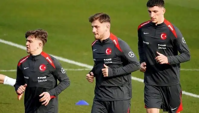Fenerbahçe ile Anılan Milli Yıldız, Galatasaray'a İmza Atmaya Hazırlanıyor!