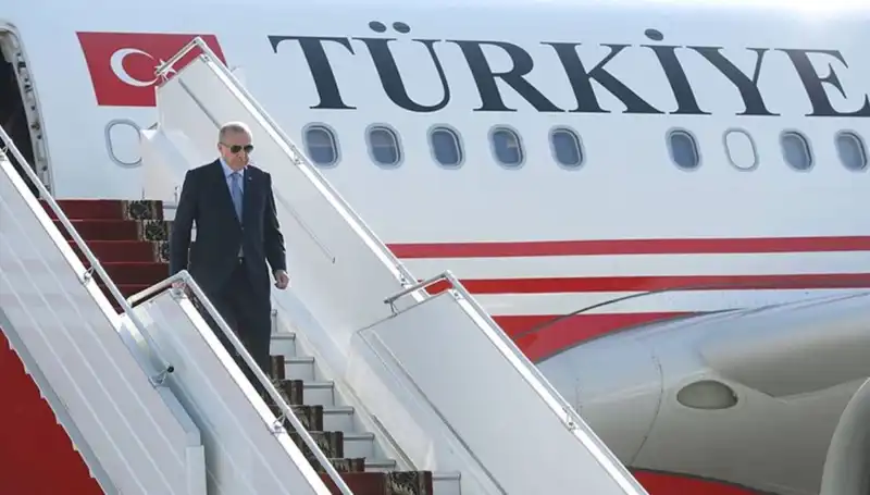 Cumhurbaşkanı Erdoğan, İtalya Gezisini Tamamlayarak Yurda Döndü