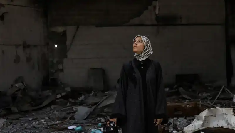 Gazze'de Hayatını Kaybeden Fotoğrafçı Fatma'nın Güçlü Mirası ve Anıları