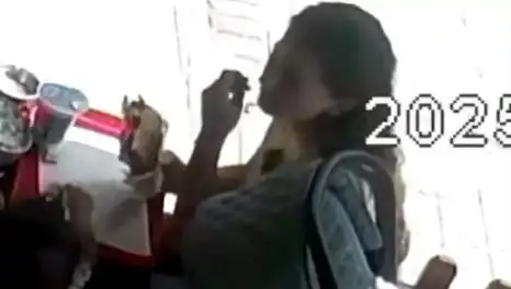 Saçını Tostunun İçine Koyan Genç Kadının Şoke Eden Gerekçesi Nedir?