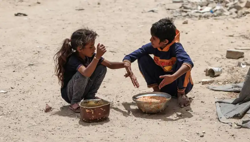 Gazze’de Açlık Eşiğinde: Dört Yaşındaki Çocuk Hayatını Kaybetti