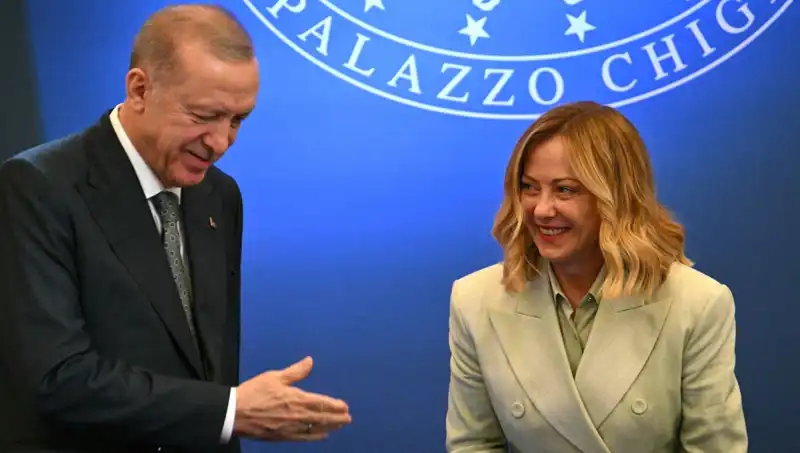Türkiye-İtalya Zirvesi: Erdoğan'dan AB Sürecine Destek Vurgu